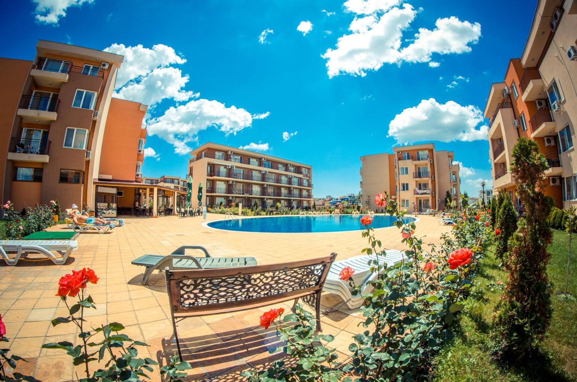 Waterpark Fort Apartments Sunny Beach Exterior foto