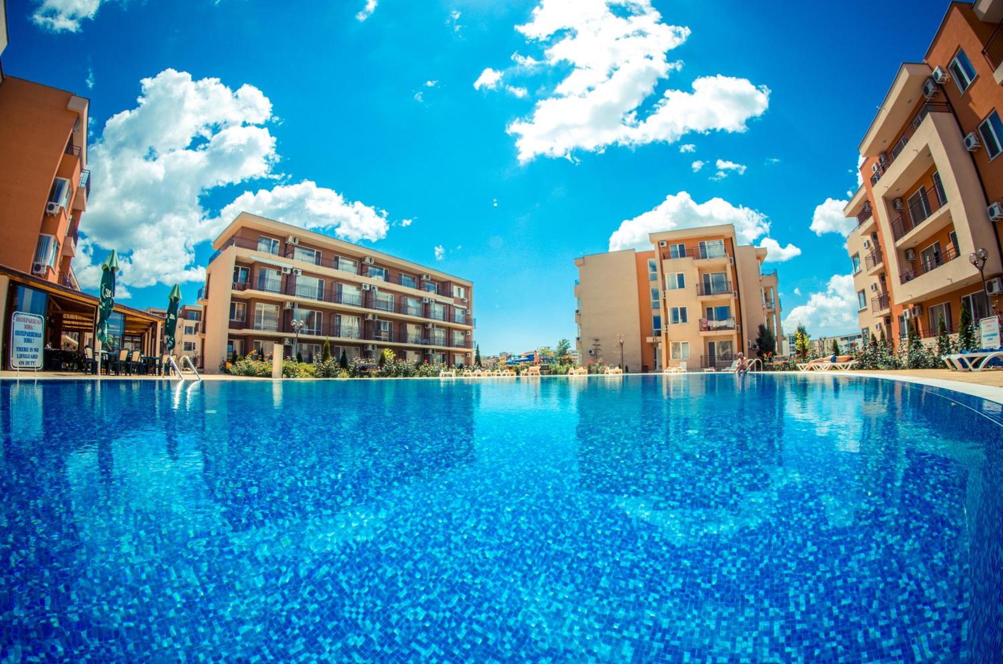 Waterpark Fort Apartments Sunny Beach Exterior foto