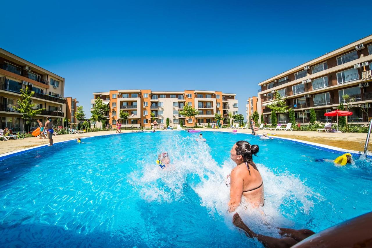 Waterpark Fort Apartments Sunny Beach Exterior foto
